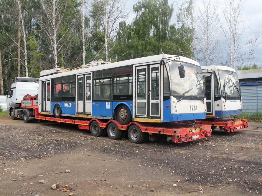 Первые московские троллейбусы прибыли в Нижний Новгород - фото 1